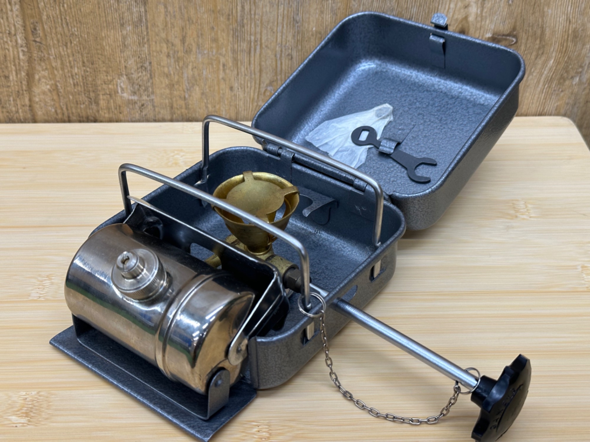 コレクター必見!!】ソビエト製箱ストーブPT-1&OptimusNo.8HUNTER最終型