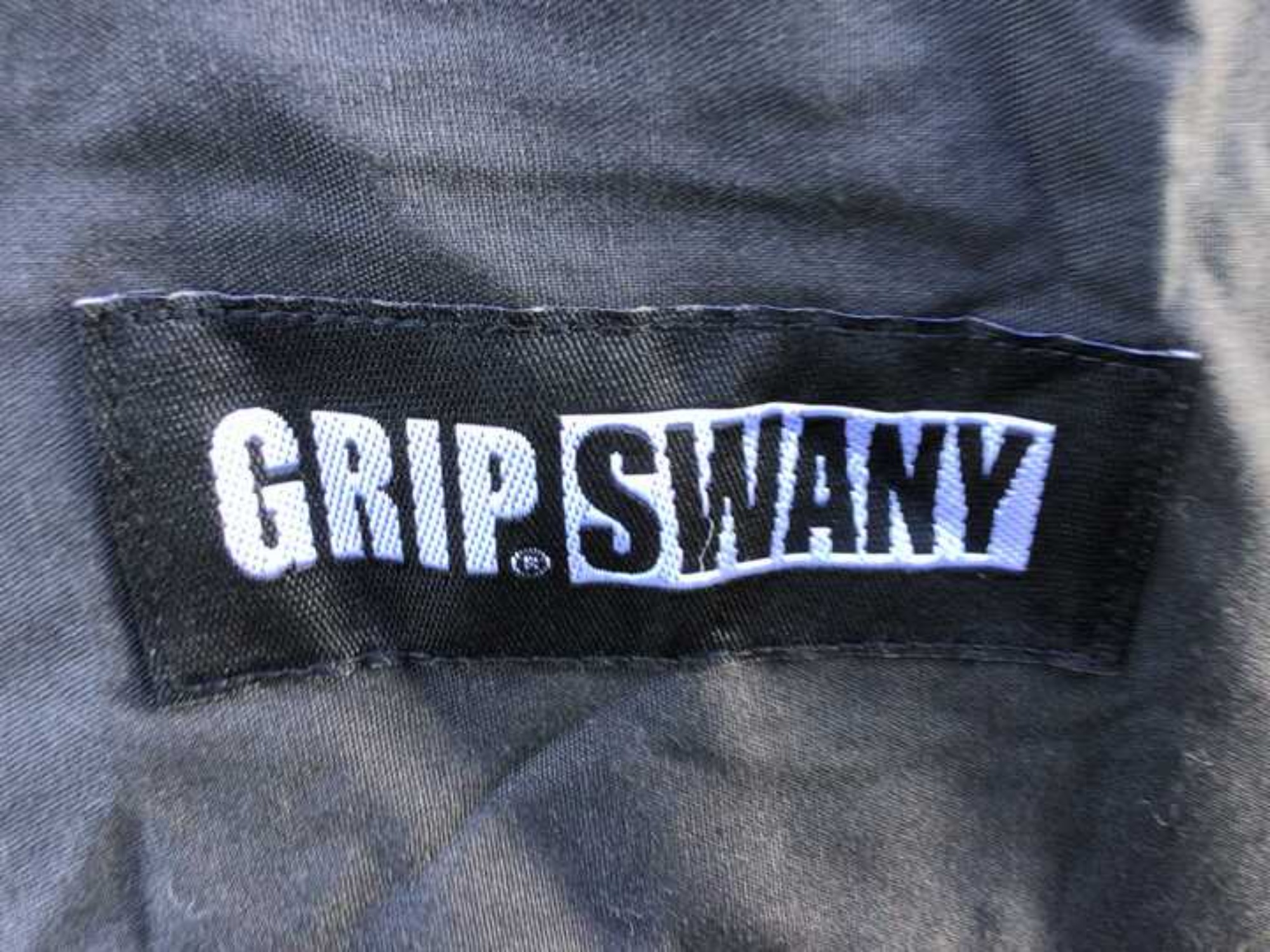 ブラックキャンパー必見の大人気コラボタープ【CE-TARP】[2023.01.17