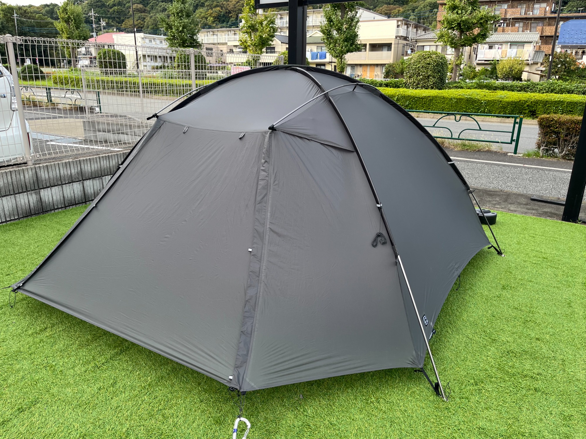 まるで宇宙船！？ザ・フリースピリッツのドームテント「STARS3