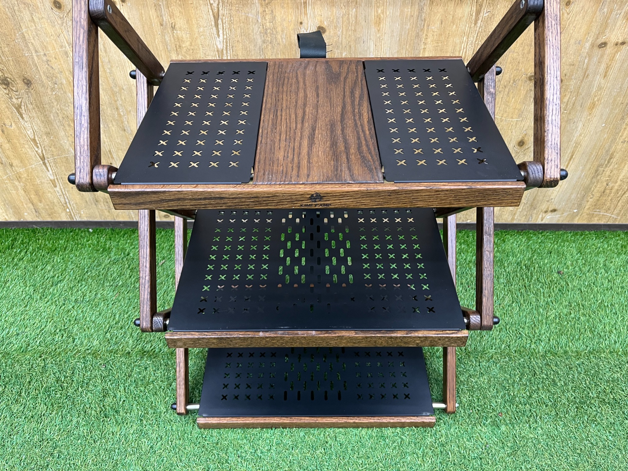 アイアン×ウッド！見た目も機能性も◎なKIMICAMPの3段ラック！[2025.02