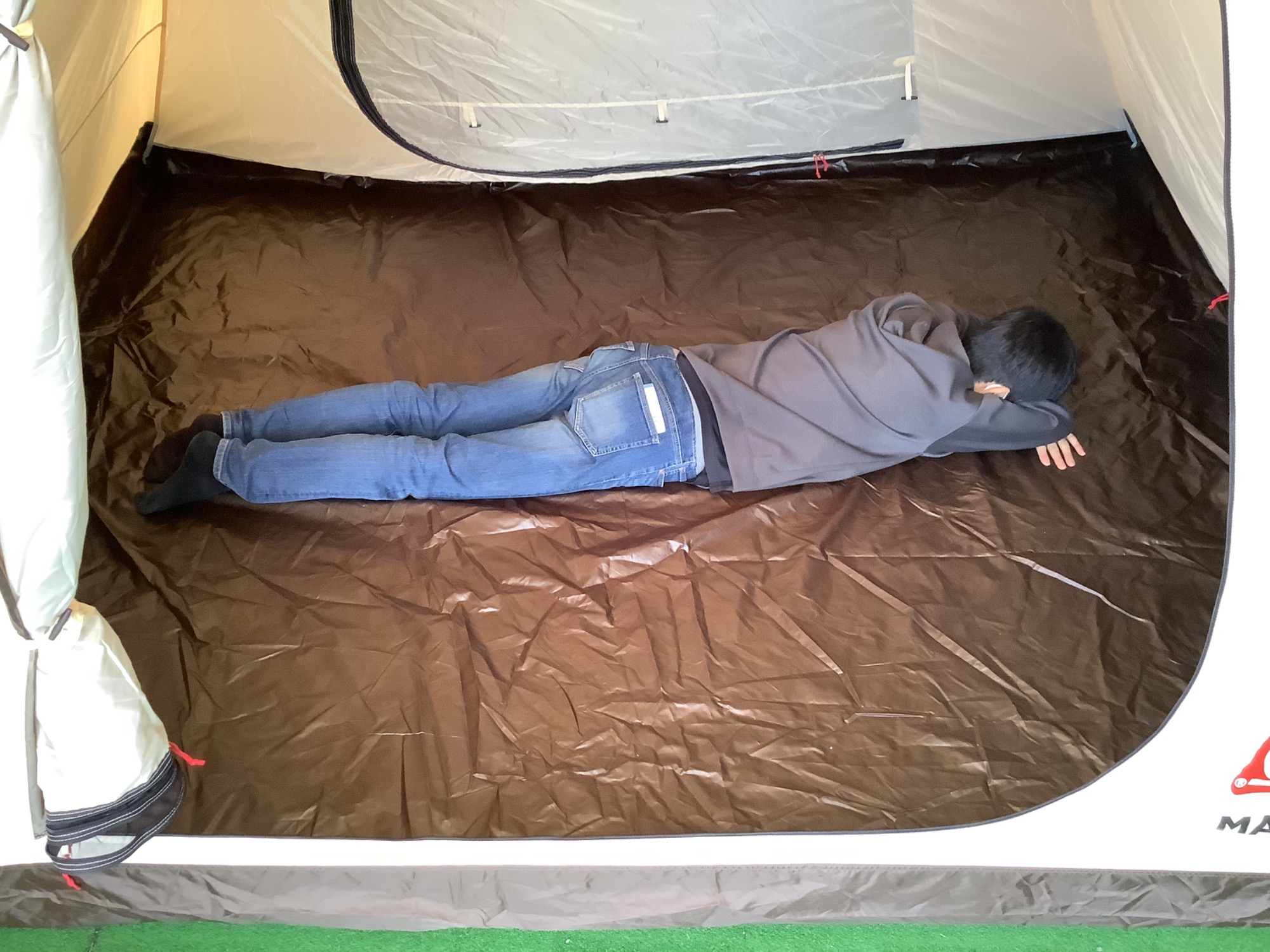 居住性と開放感に優れたドームテント。コールマンの4Sワイド2