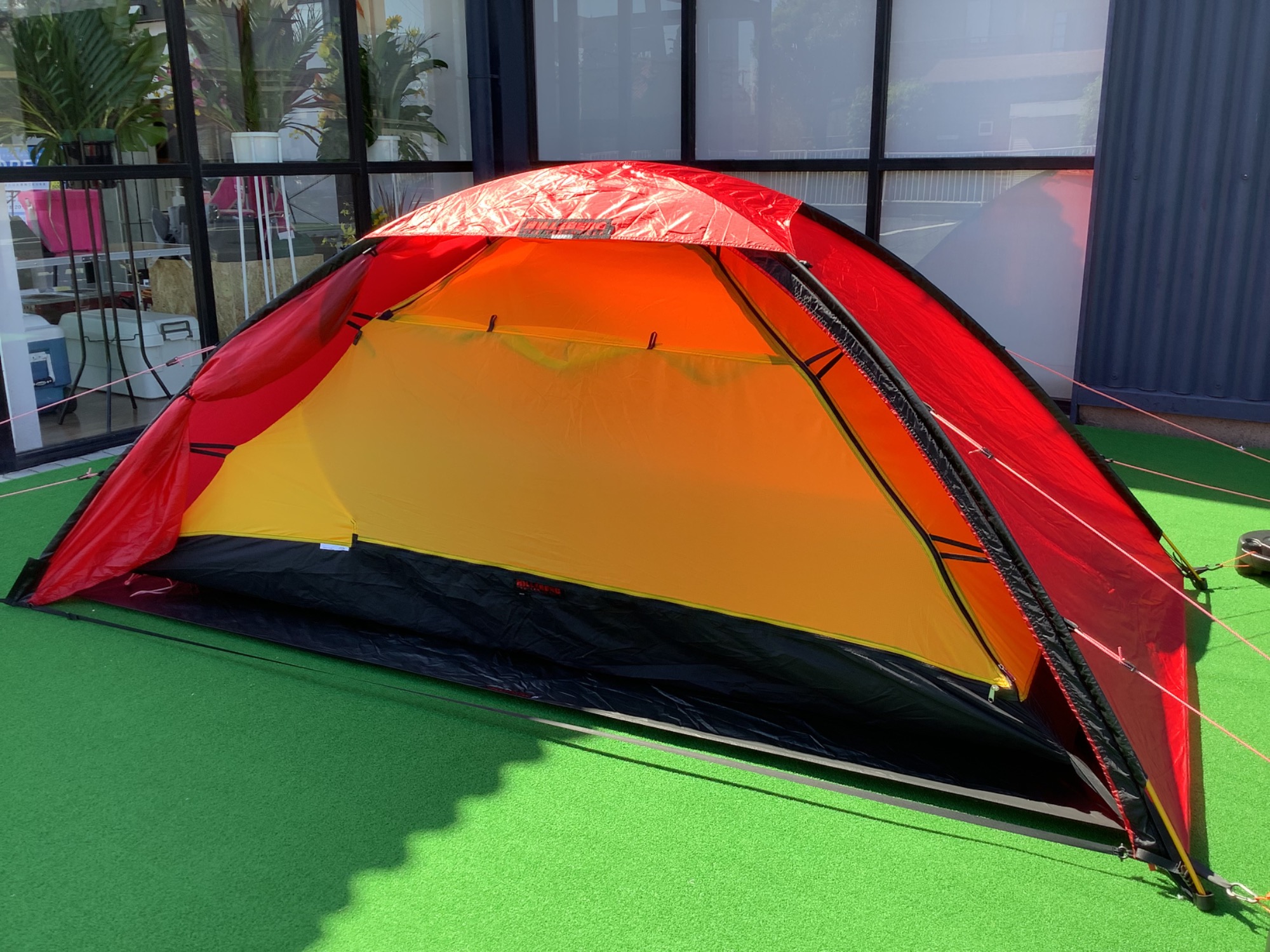 驚くほど頑丈なのに軽量なソロテント！HILLBERG(ヒルバーグ)【ウナ