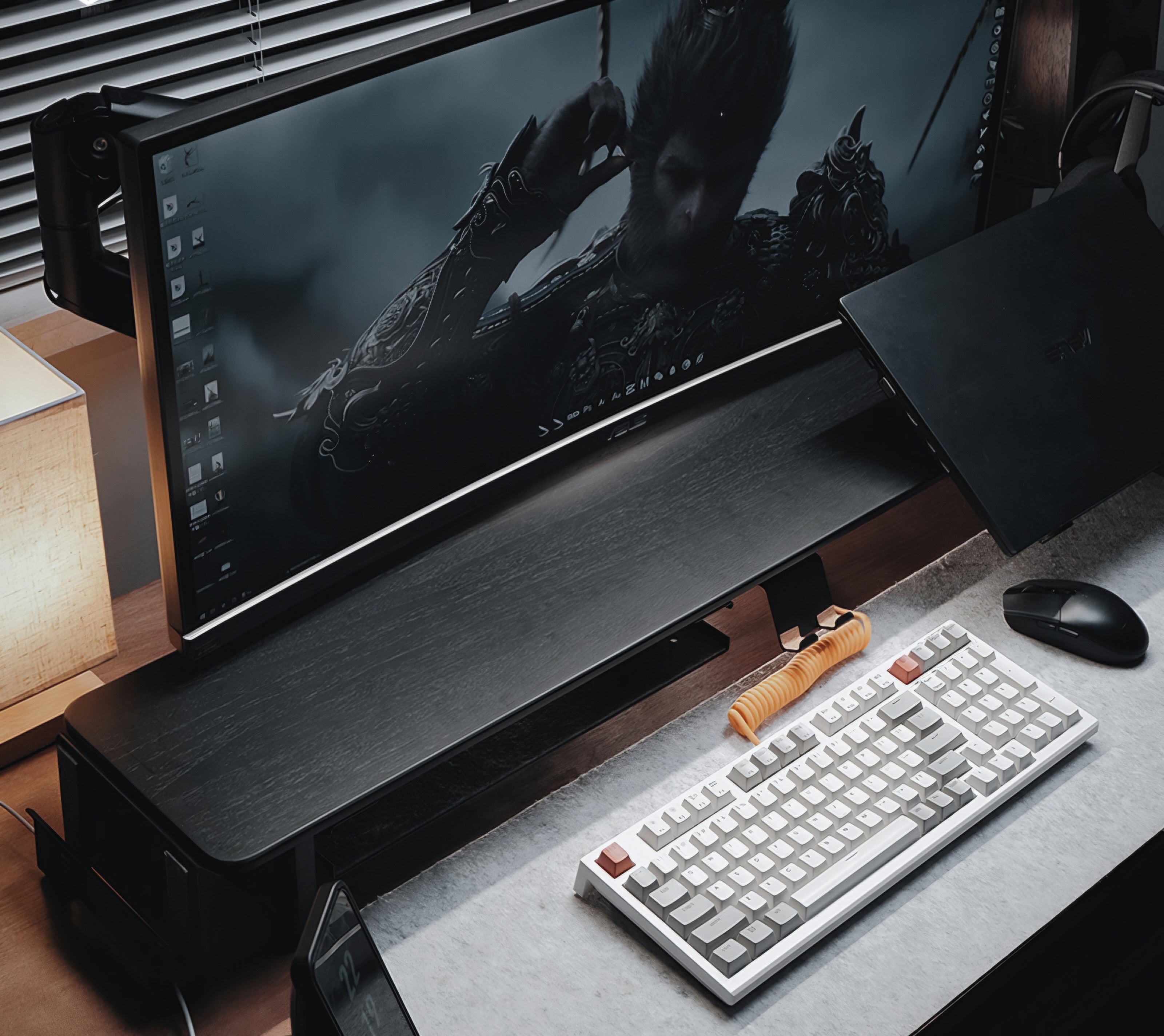 デスクシェルフ製品 – SPACESW