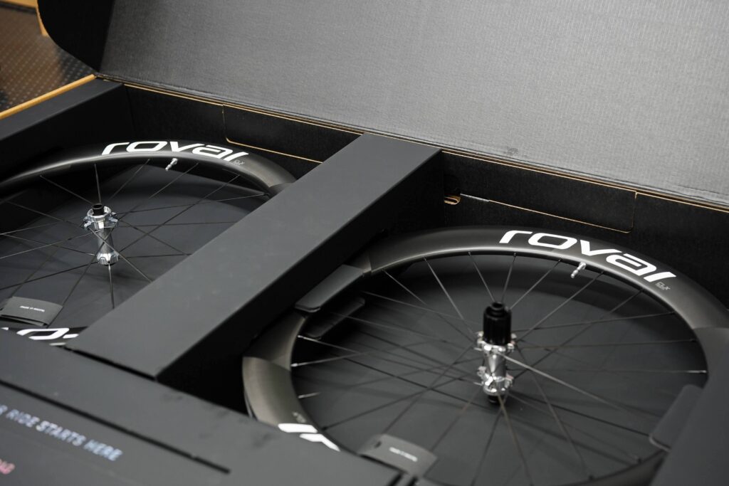 日本50セット限定販売のRoval Rapide CLX Ⅱ Teamを納品しました