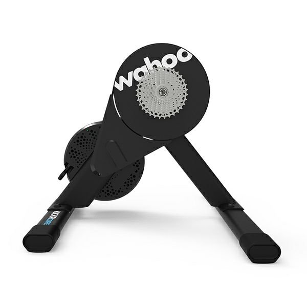 実走行に一番近いローラー台「Wahoo KICKR」シリーズ常設中！スマート