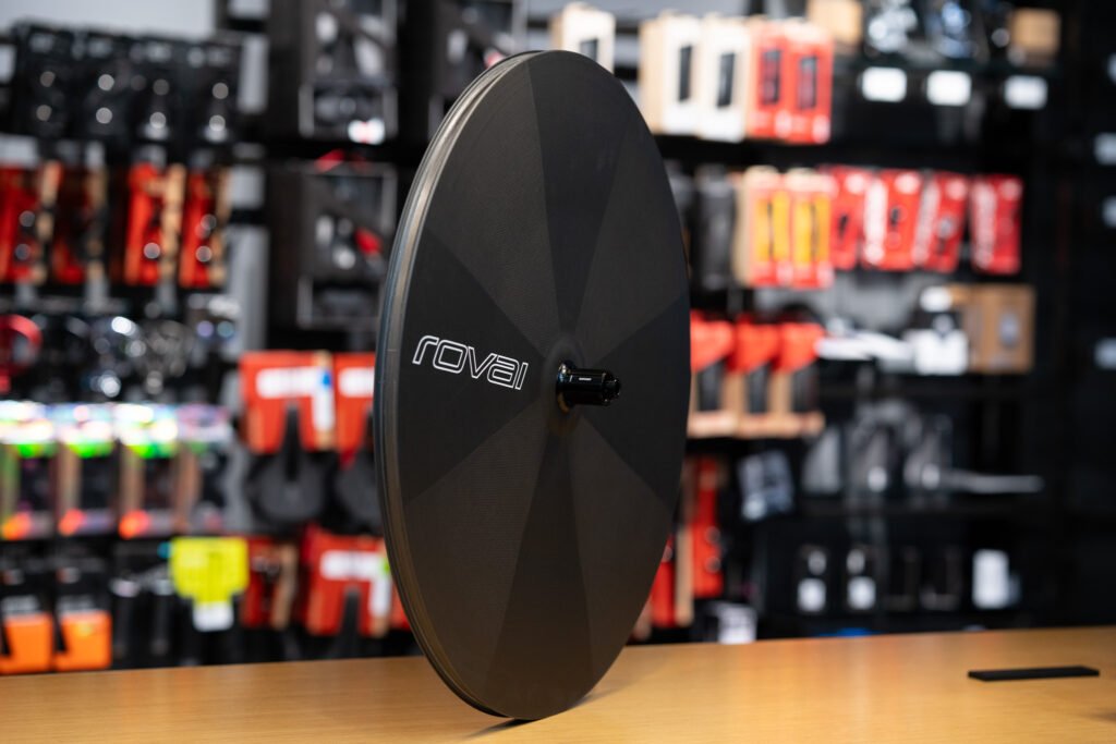 再入荷】最速のディスクホイール Roval 321 Disc | スペシャライズド