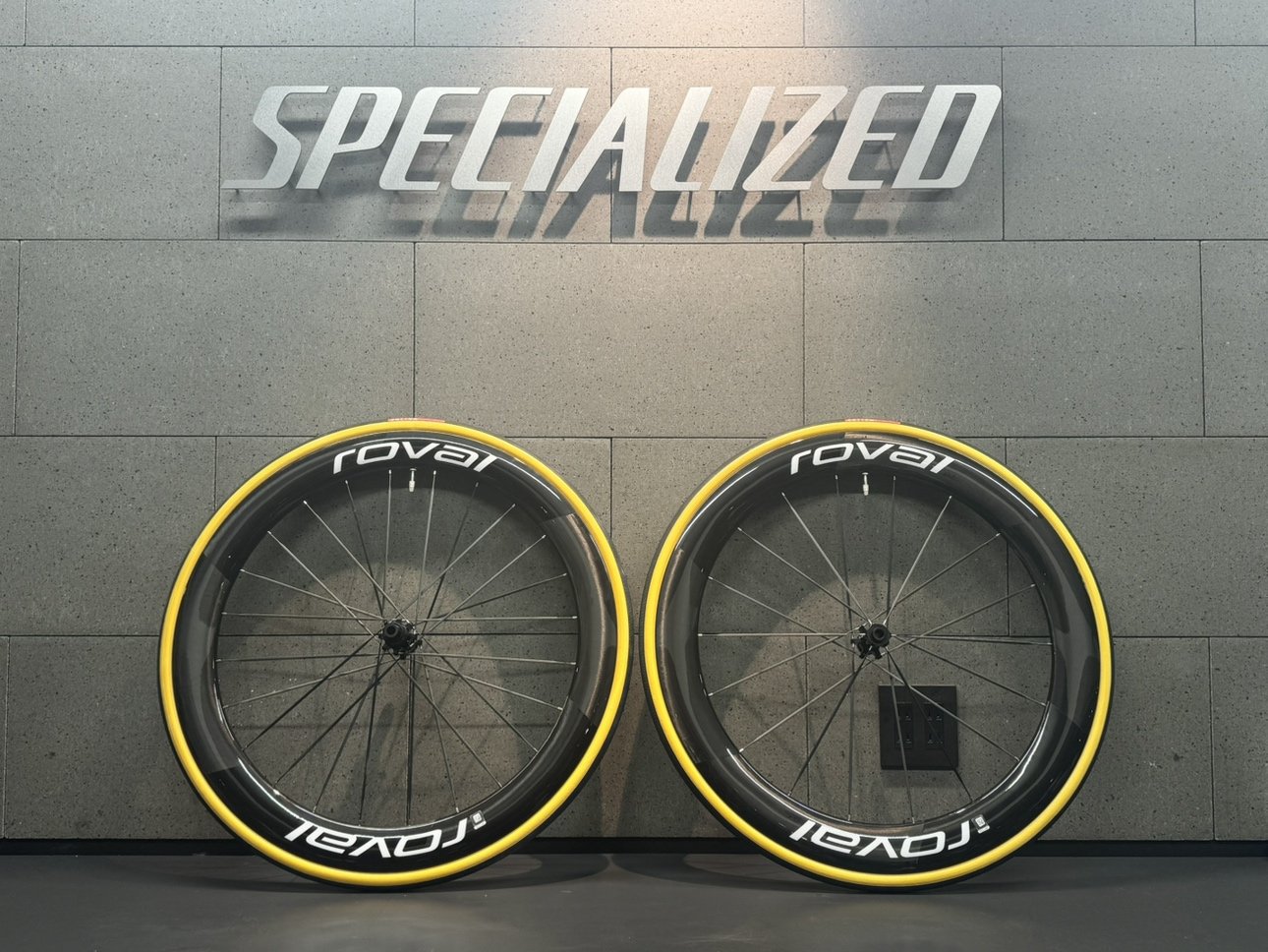 □RAPIDE SPRINT CLX 試乗ホイールのご案内□ | スペシャライズド 京都