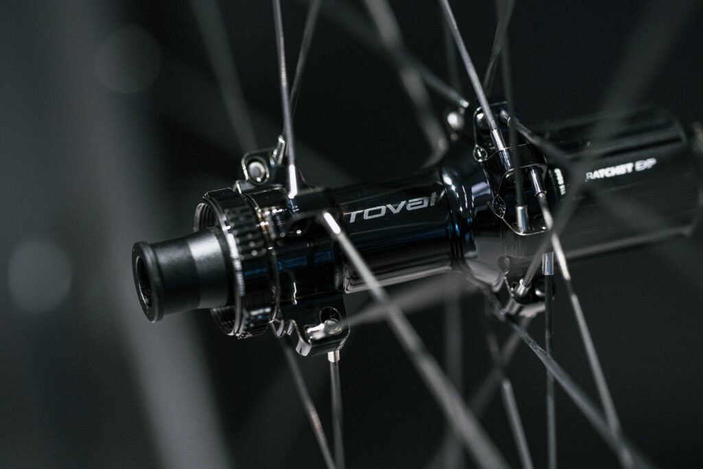 新型ホイールROVAL ALPINIST CLX IIIが登場！ - スペシャライズド 仙台