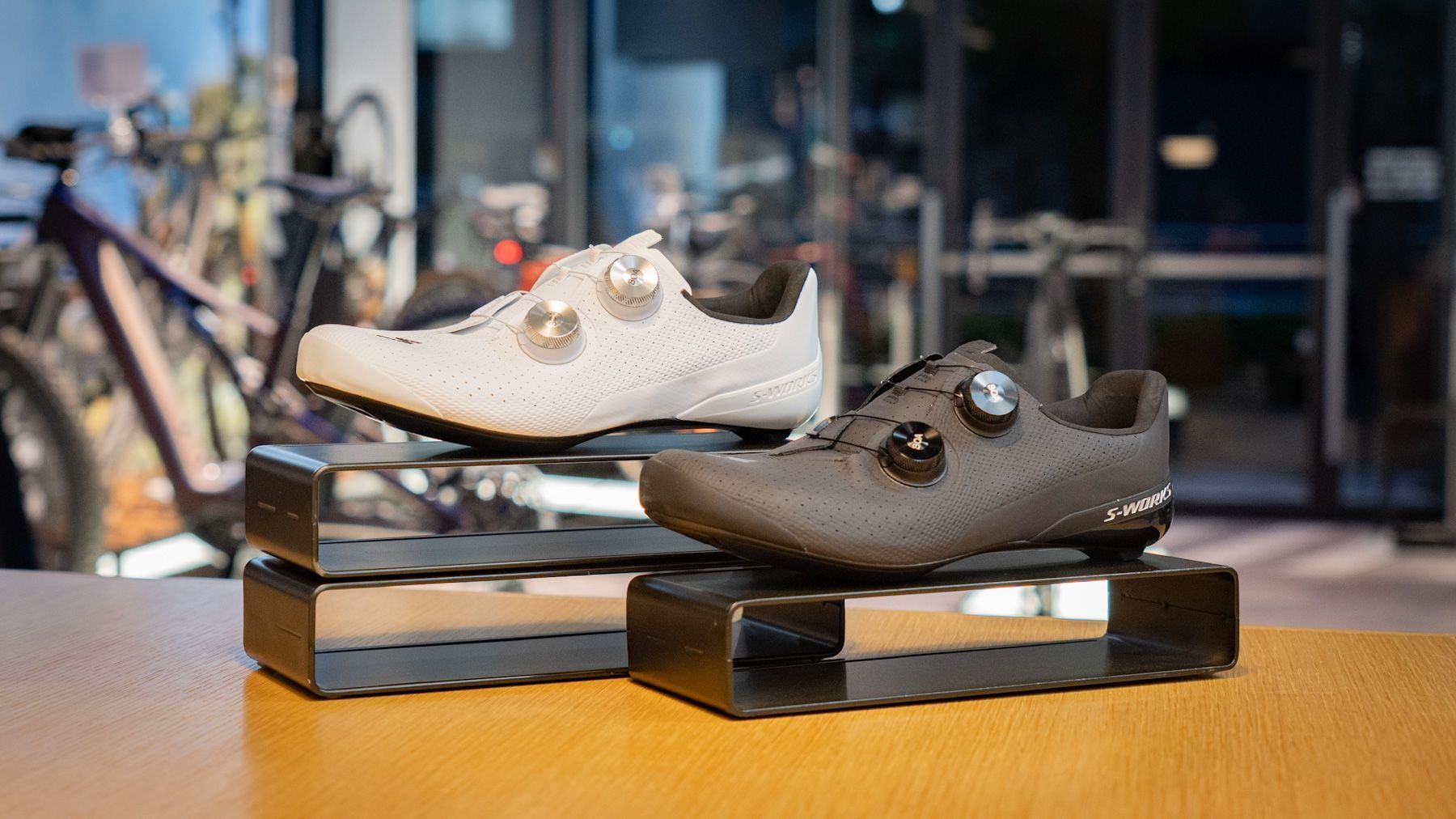 さらに軽く、完璧なフィットを実現したS-Works Torchシューズが新登場