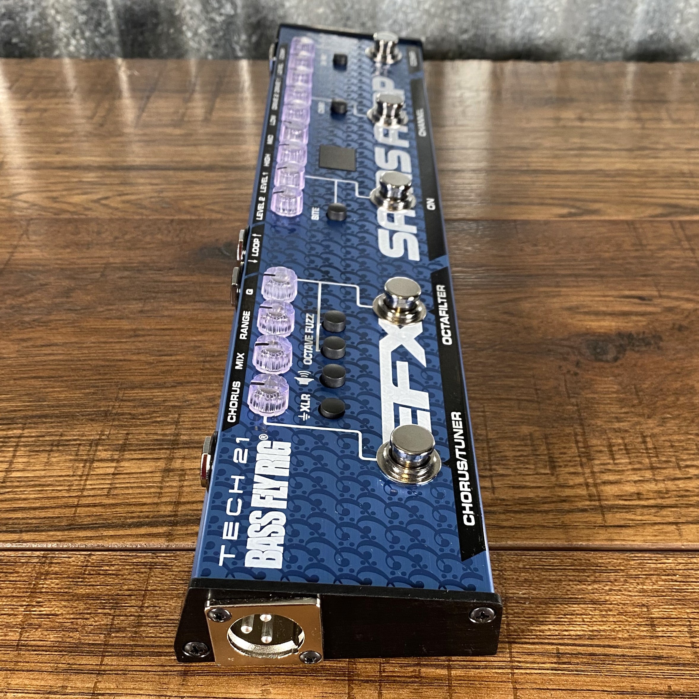 Tech 21 NYC Fly Rig Bass Fly Rig v2 Bass Preamp Effect Pedal FR