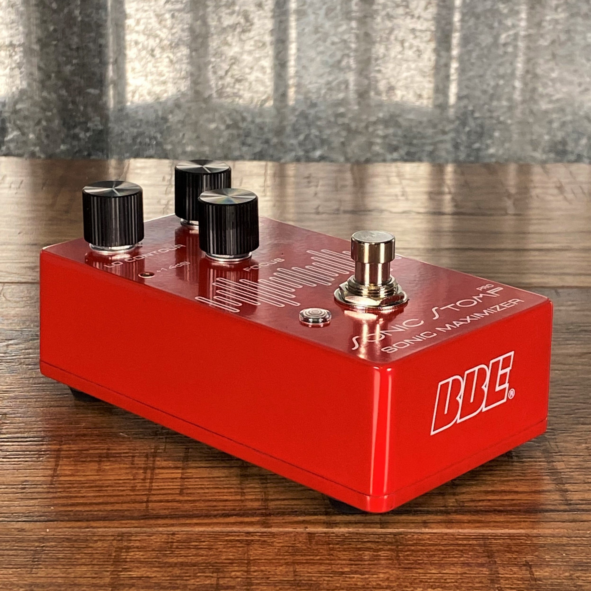 BBE Sonic Stomp Pro Enhancer Guitar Effect Pedal – Specialty Traders