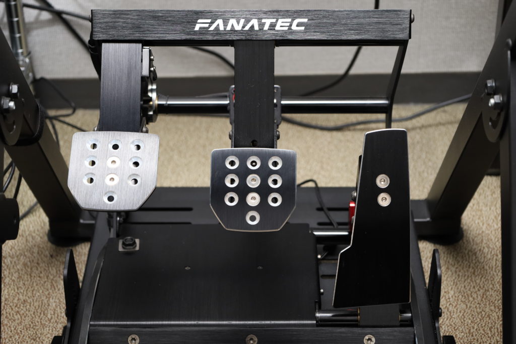 レースゲームの没入感をさらに高める！Fanatec製ペダル「ClubSport
