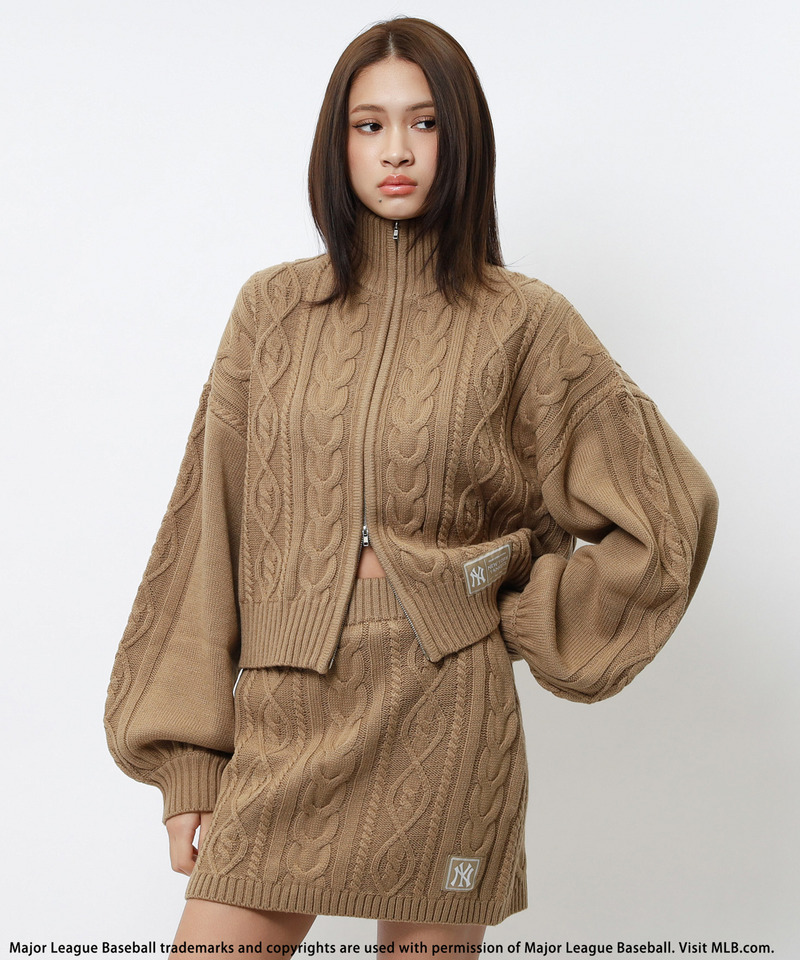 MLB】ワッペン付ハイネックケーブルニットセットアップ｜BACK TO THE
