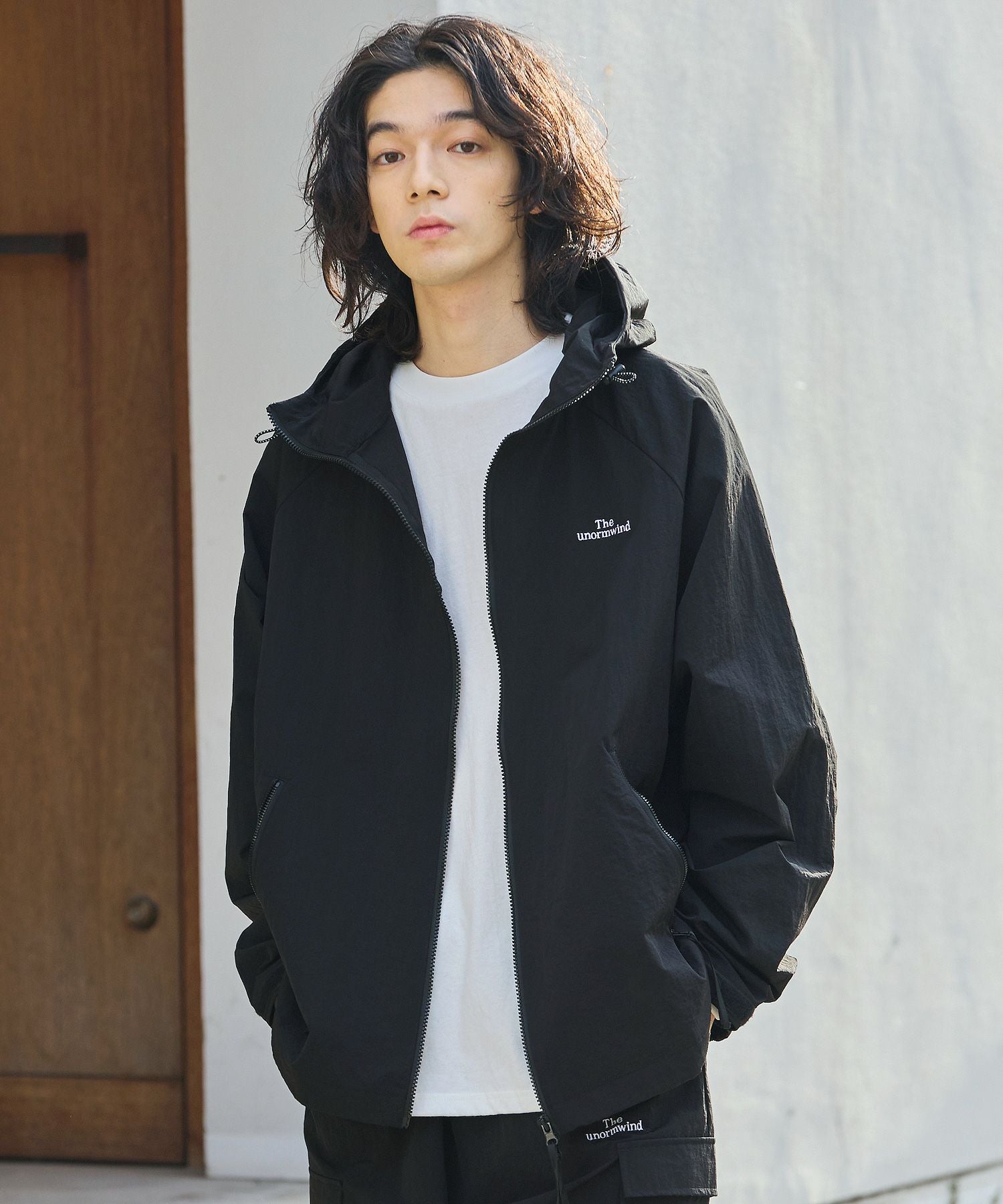 ロゴ刺繍テックナイロンダブルジップドローコードマウンテンパーカー