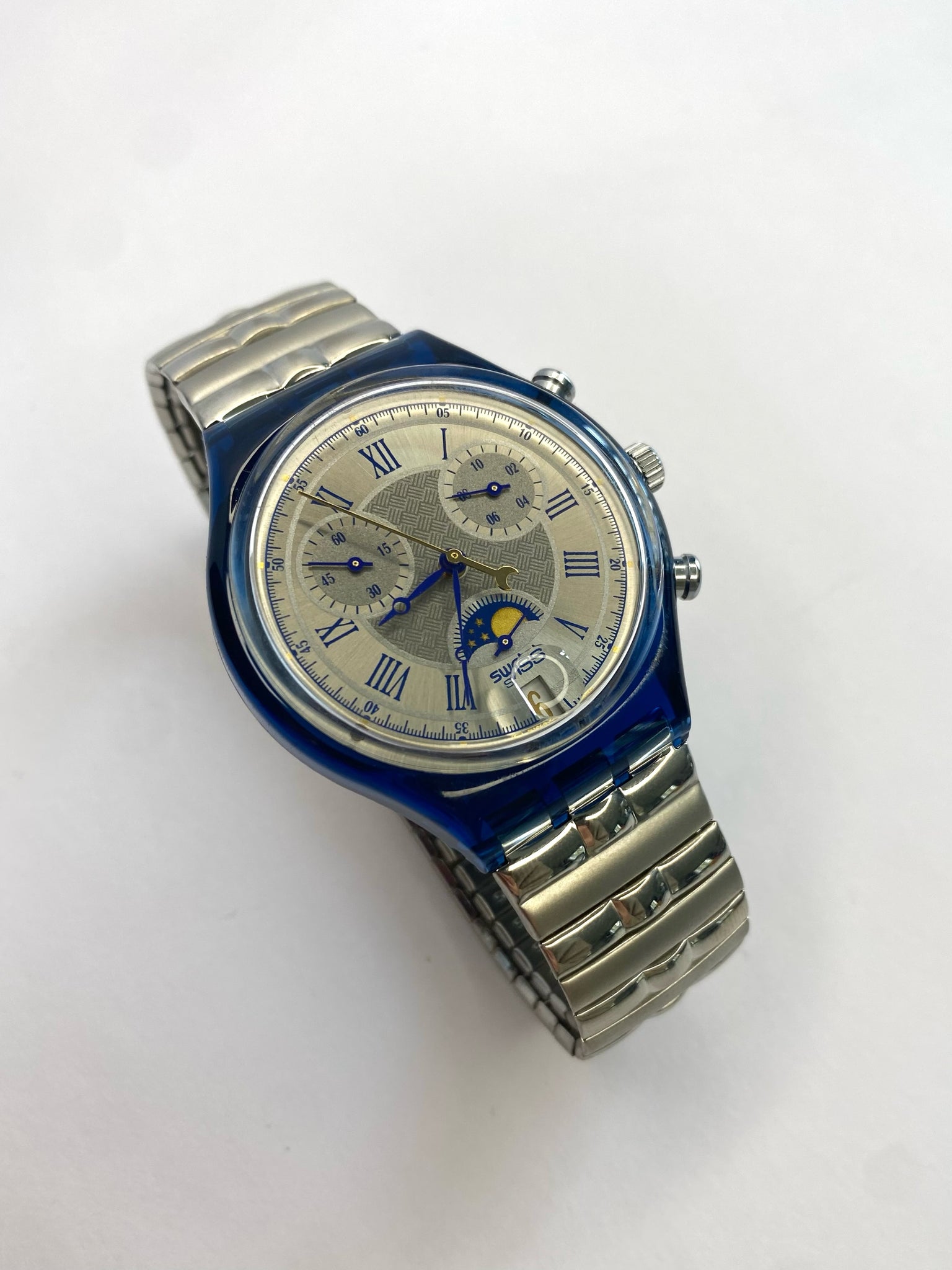 MOON DATE – Swatch Vintage Collection