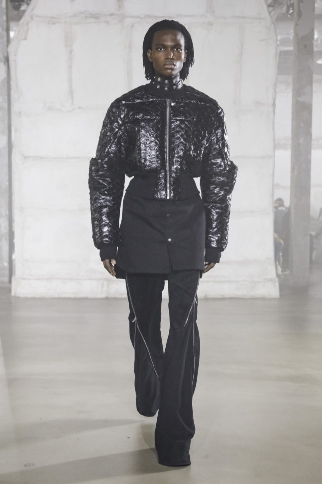 Rick-Owens-Men-FW22-Paris-41-