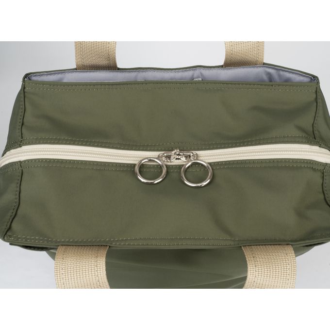 D-639 プレーネ 座面付 (L21) ブラック| キャリーバッグは信頼のスワニー