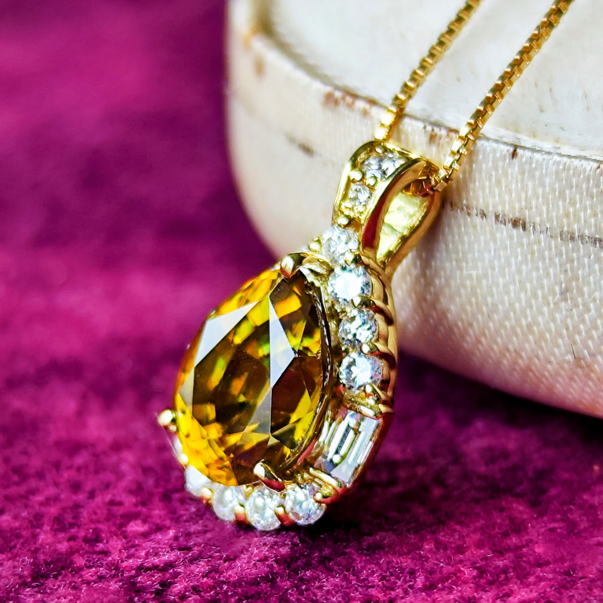 1FEE82D2-D432-495F-A5E4-