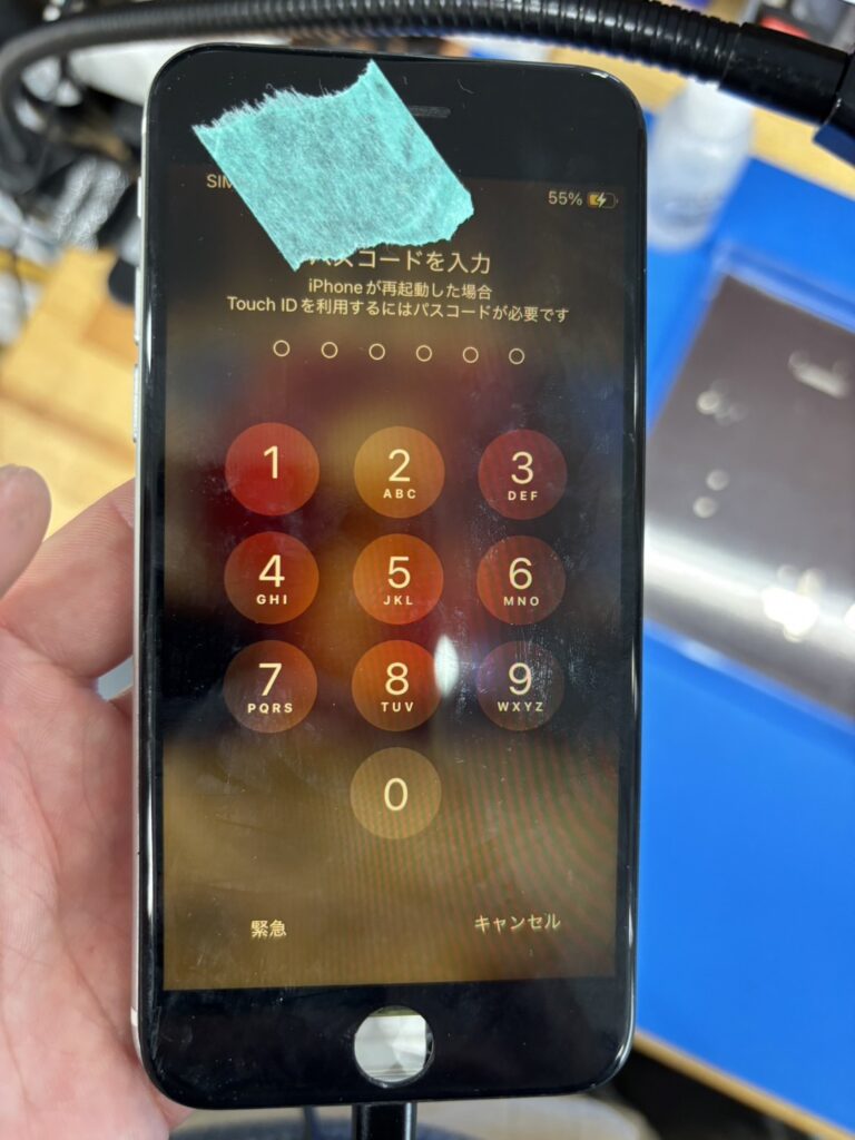 iPhoneSE2水没による起動不良 - 基板修理でデータ復旧に成功 - iPhone