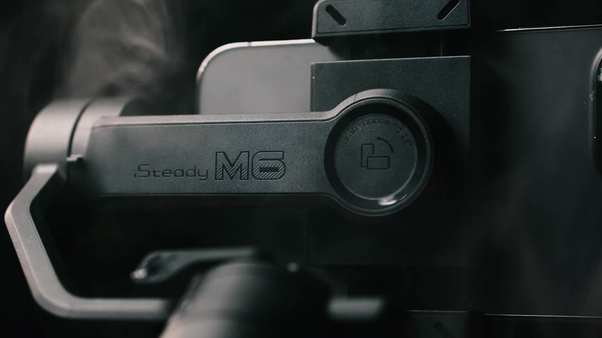 Hohem iSteady M6 | 動きのある撮影向け超広角ジンバル