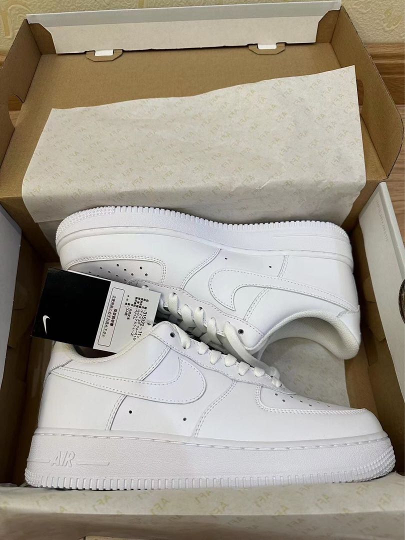 新品 ナイキ エア エアフォース1 NIKE AIR FORCE 1 07 ホワイト 白