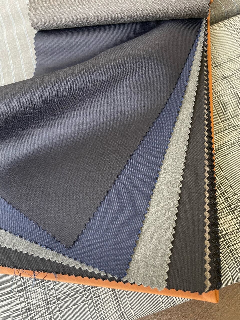 イタリアブランド生地【ロロピアーナ】-福岡天神店ブログ-オーダー