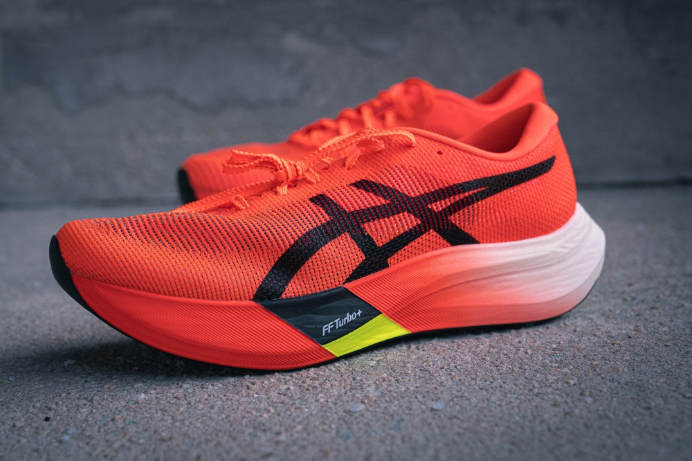 Asics Metaspeed Sky Paris & Edge Paris Reviews: Similar, Yet So