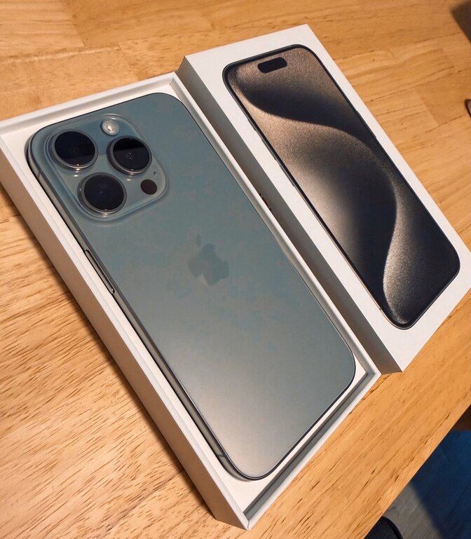 iPhone 15 Pro 128GB ナチュラルタニウム SIMフリー SIMフリー iPhone