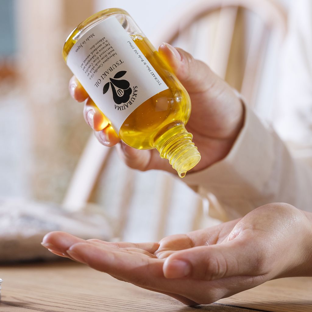 桜島の椿油 100ml | SAKURAJIMA TSUBAKI | Granstra | 展示会サービス