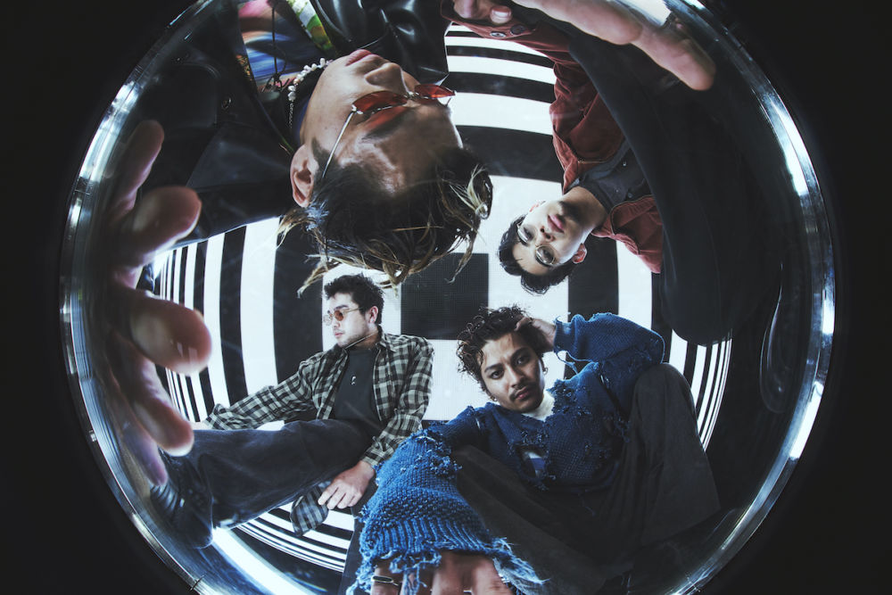 King Gnu、2021AWツアー・ファイナルから「白日」ライブ映像公開 初の