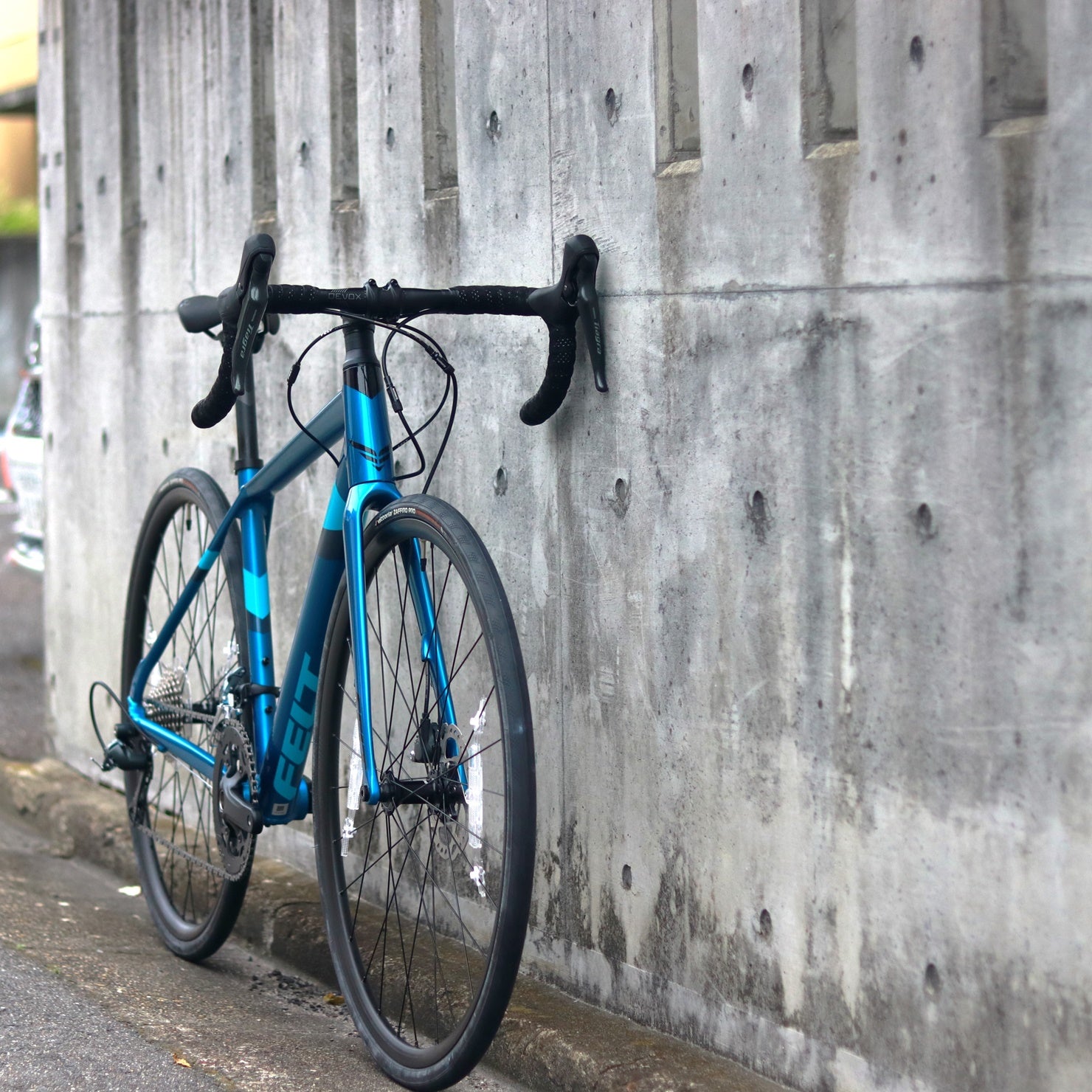 FELT / 【型落ちセール！】【2023年モデル】VR40 – 京都の自転車屋