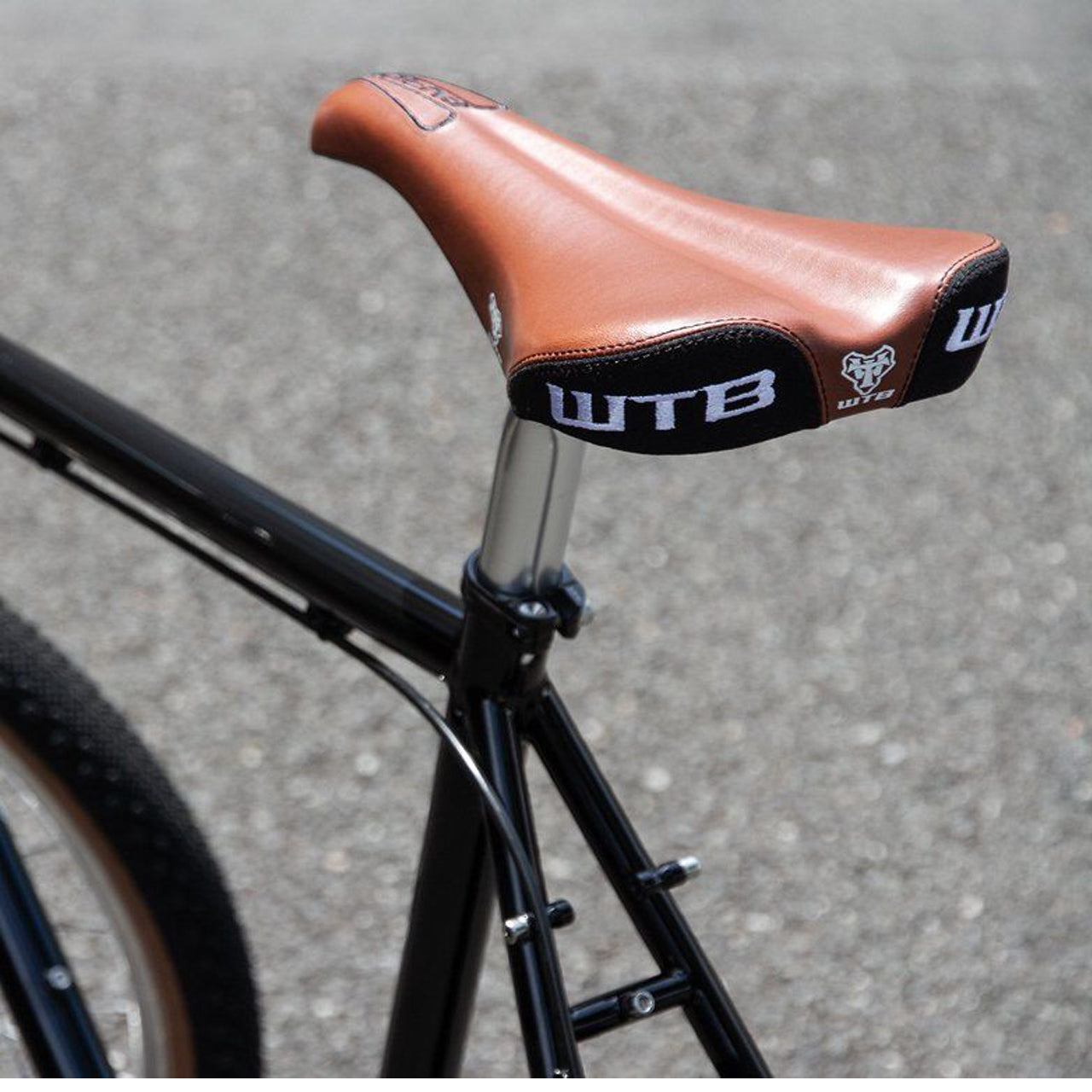 WTB / pure-V race saddle（BL special-brown） – 京都の自転車屋