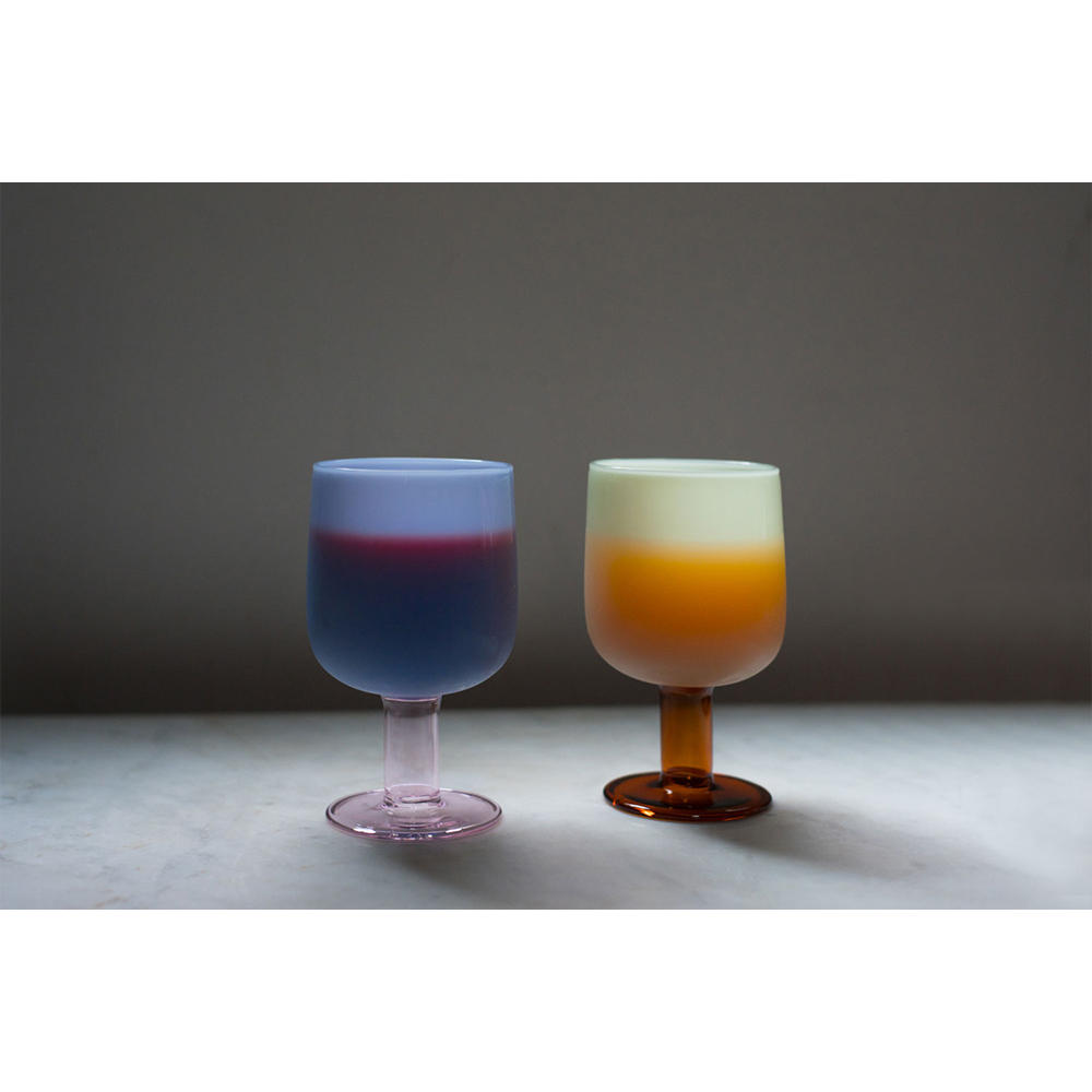 amabro】ワイングラス ブルー＆ピンク amabroの商品詳細 | 蔦屋書店