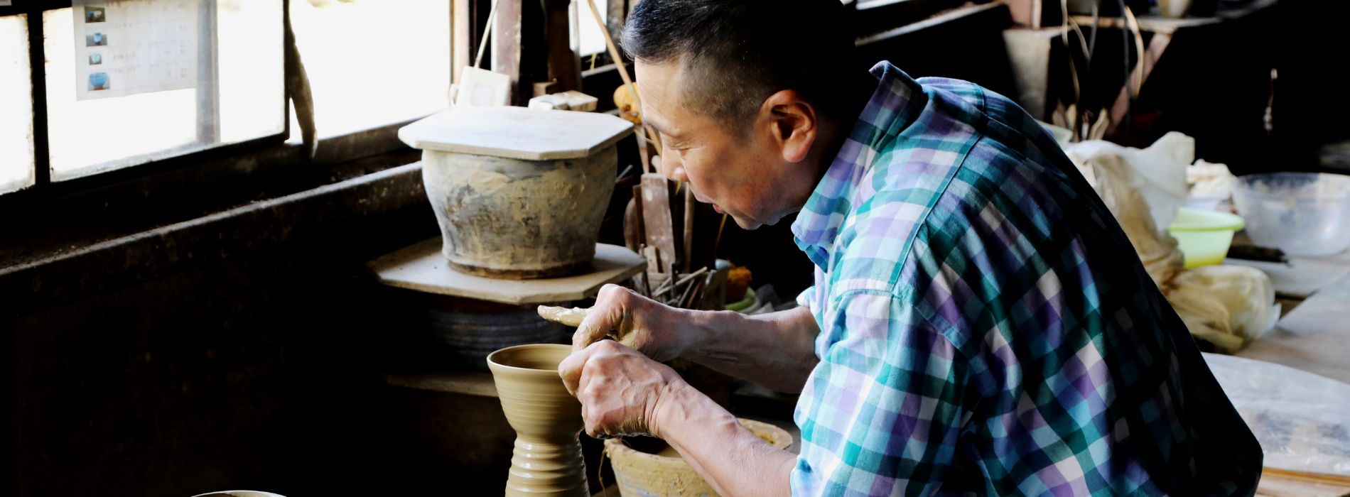 生涯を添い遂げるマグ 新庄東山焼 ライトブルー | Wired Beans