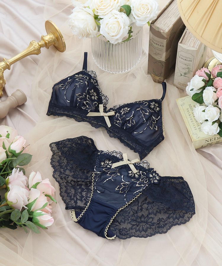 マリカ レースショーツ（ショーツ・パンティ） | Risa Magli（リサマリ