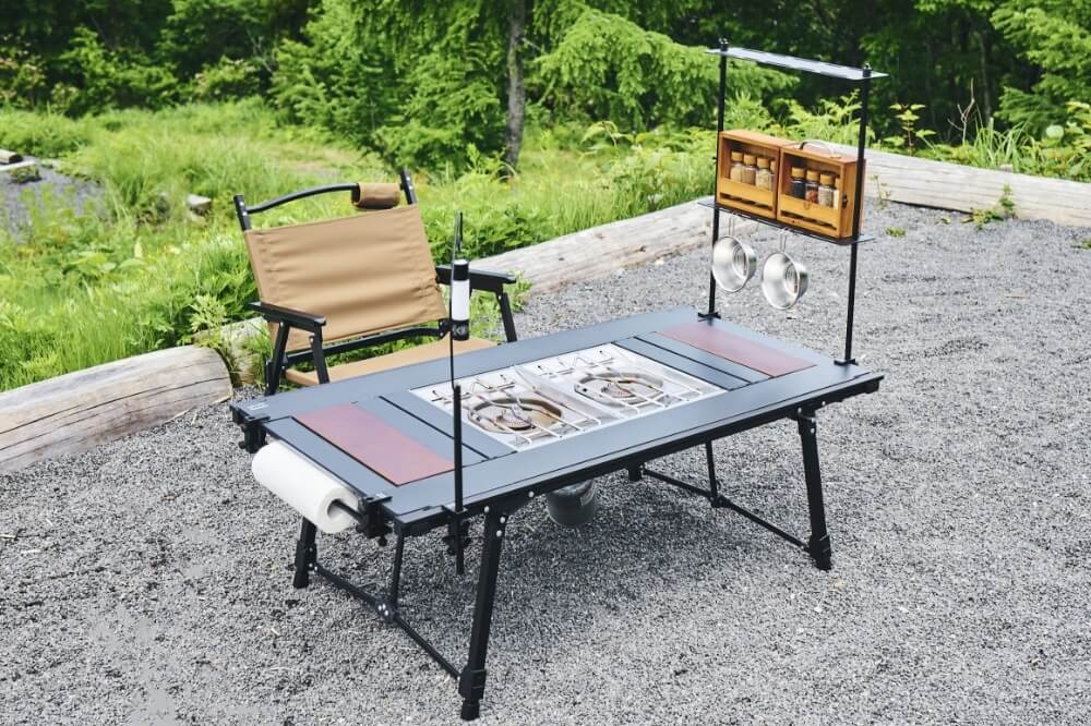 予約即完売した「Alpen Outdoors アルミユニットテーブル」が、パワー