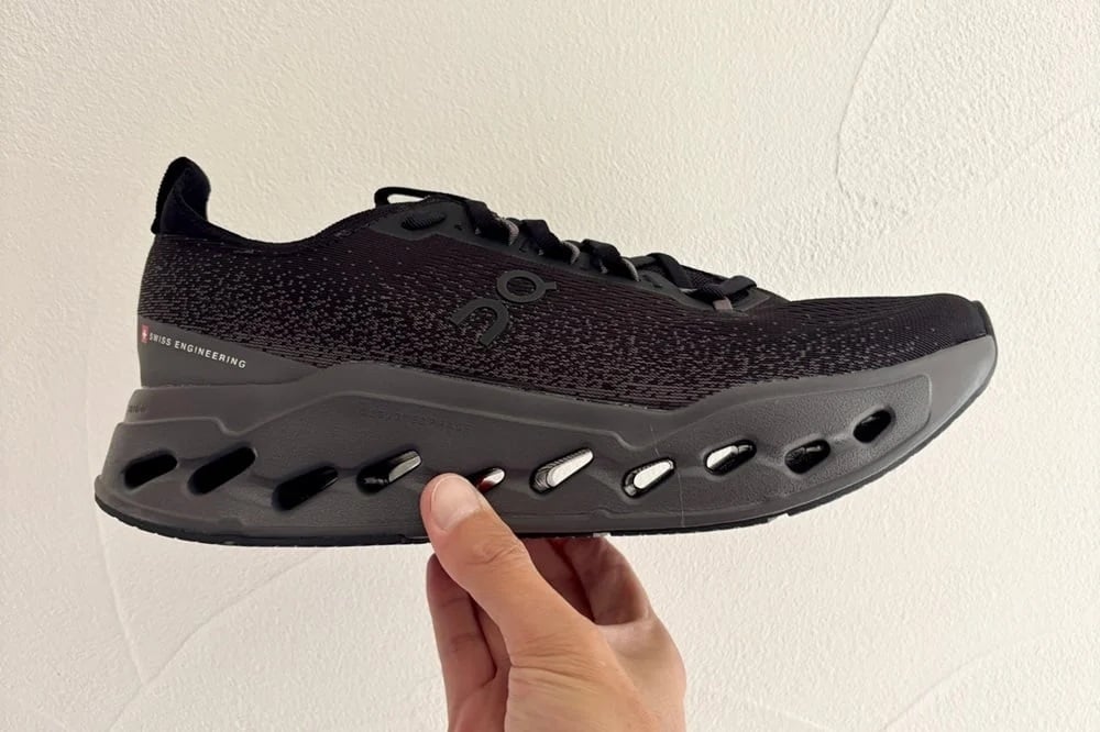 Onの新たなマックスクッションの系譜。「On Cloudsurfer Max（クラウド