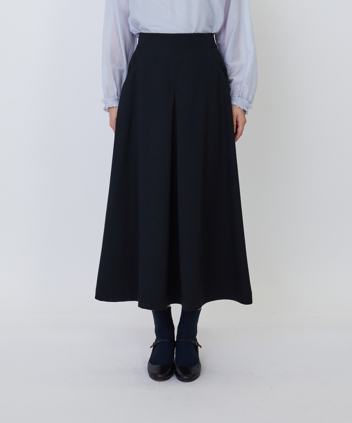 セットアップ】エステルウールボックスタックスカート｜BIGI online