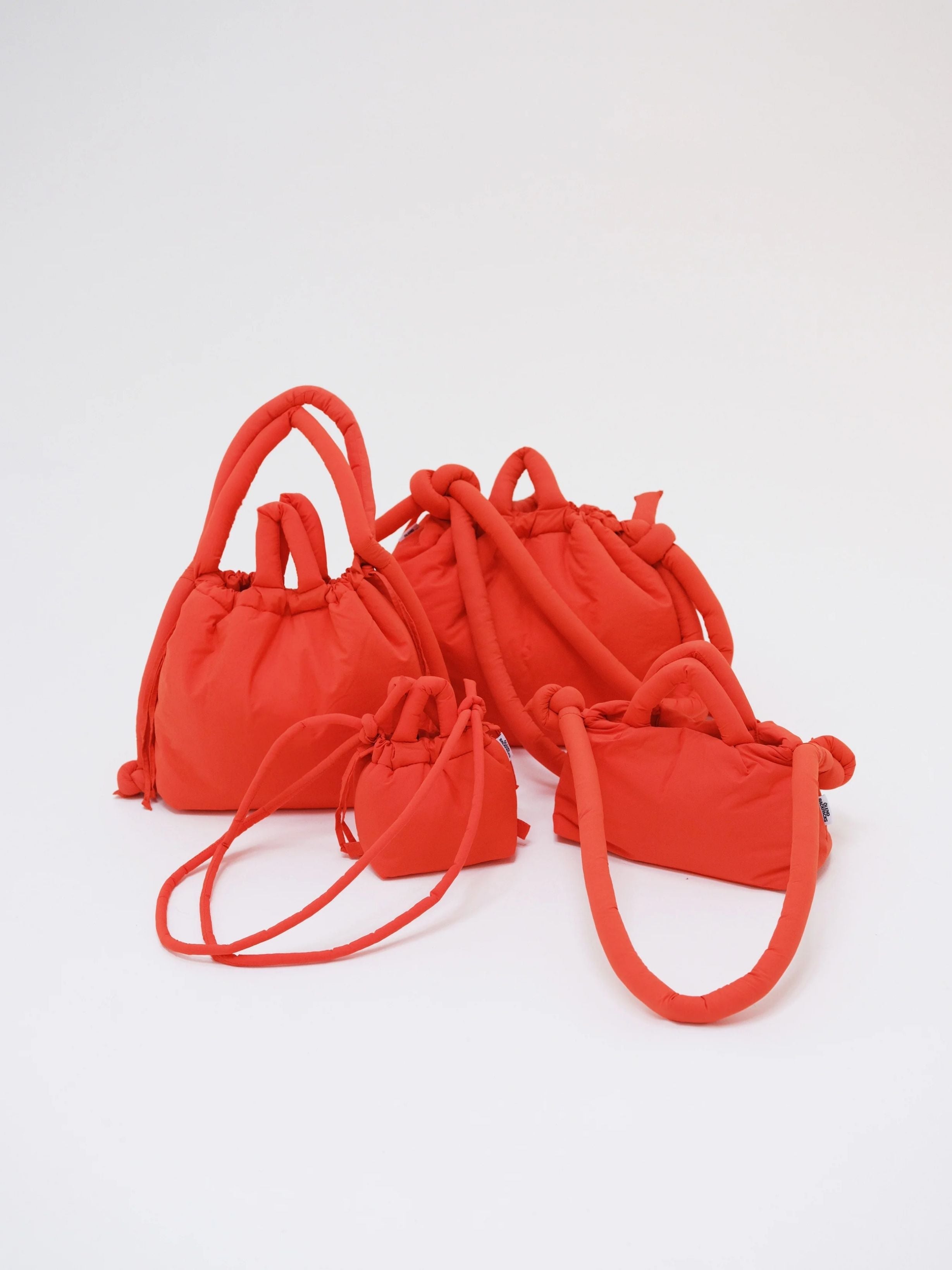 公式】ÖLEND オレンド MiniOna Vegan Leather Bag バッグ Cherry Red