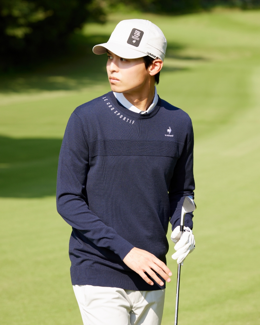 秋ゴルフでもタウンユースでも活躍するメンズウォッシャブルセーター