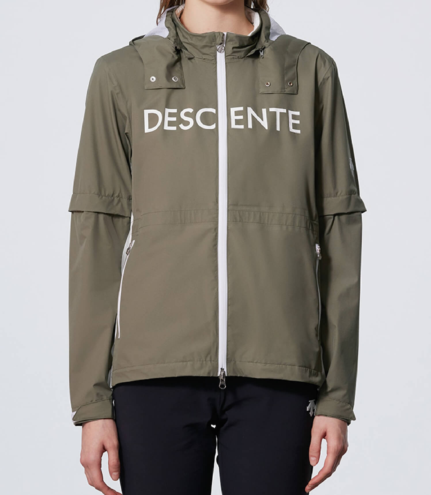 デサントゴルフ (DESCENTE GOLF) 雨の日も快適に過ごせる高機能レイン