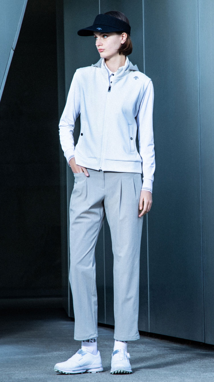 レディースゴルフウェア・アクセサリー | デサントゴルフ公式