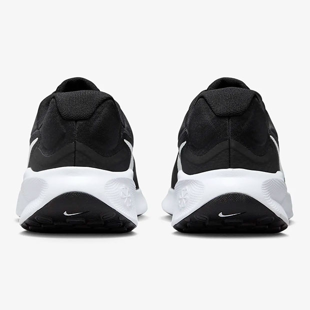 レボリューション 7 ブラック×ホワイト | ゲキサカFCストア