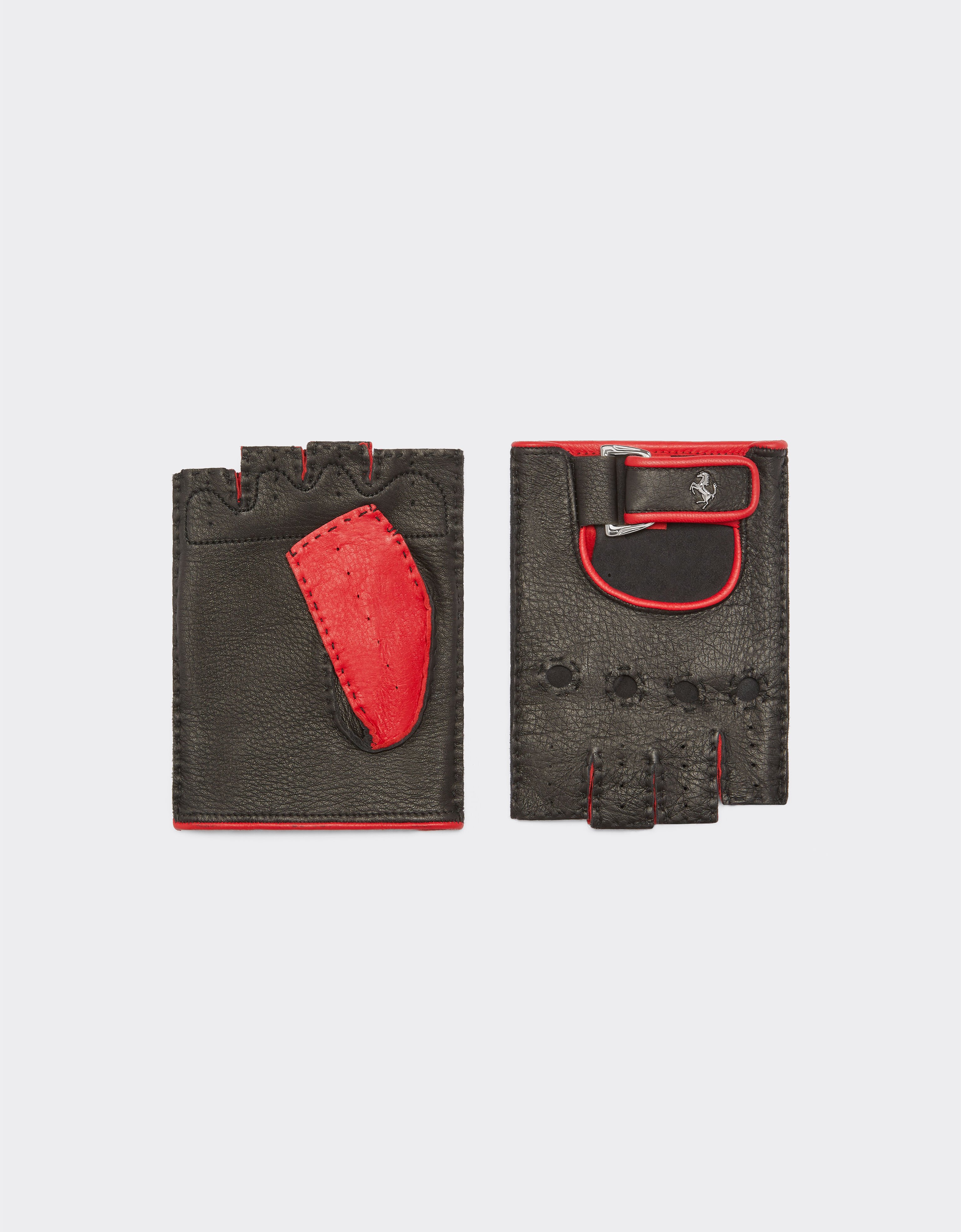 ブラック レザー ドライビンググローブ 跳ね馬ディテール | Ferrari®