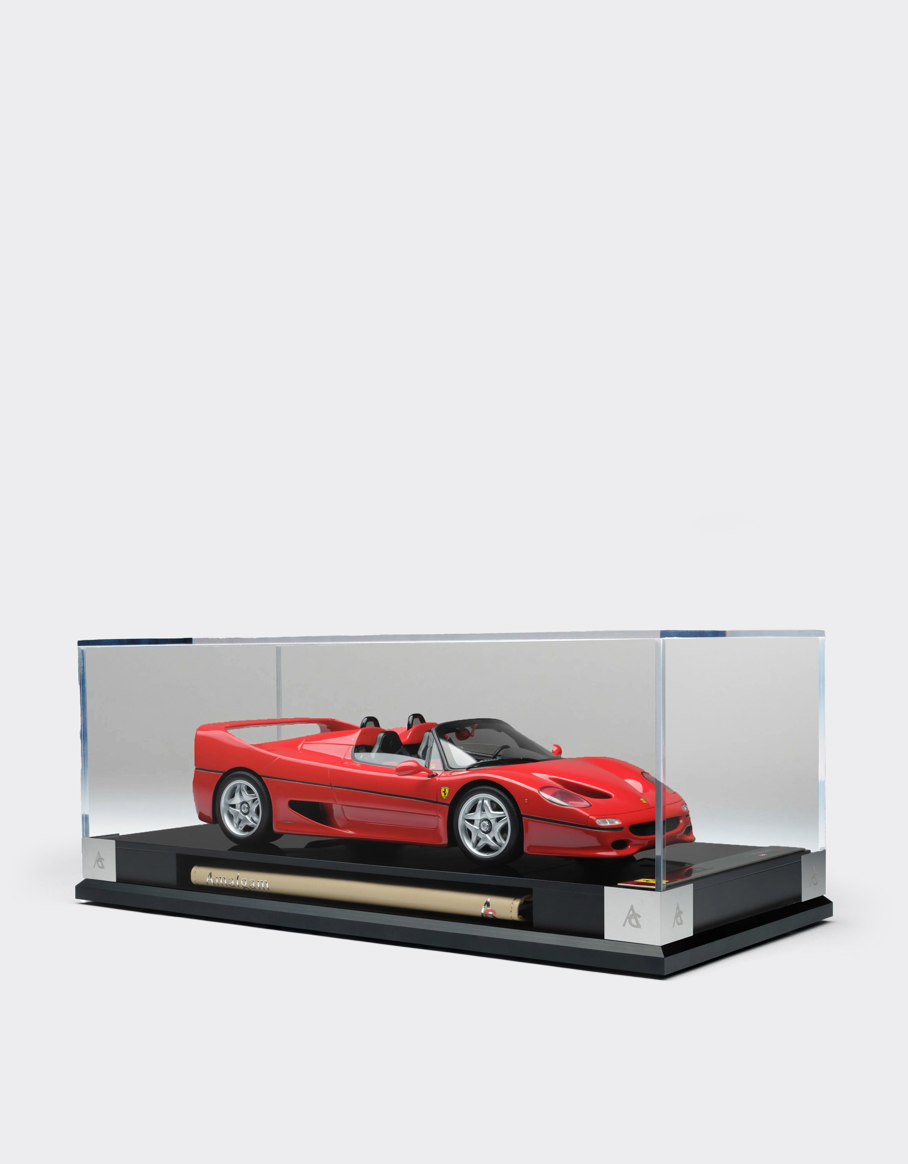 Ferrari F50 model in 1:18 scale in Red | Ferrari®