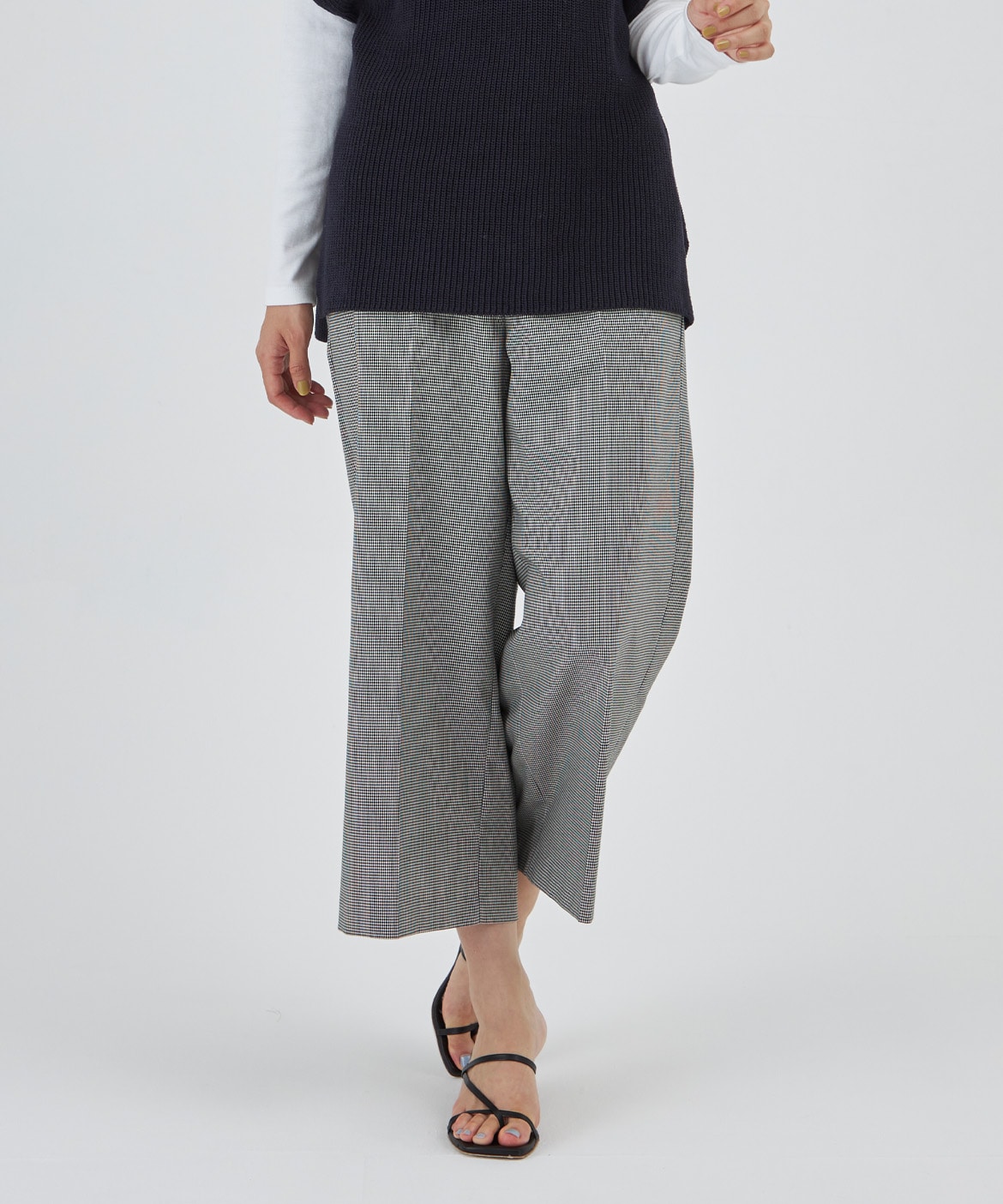 ベーシックワイドクロップドパンツ｜DAY by DAY It's international