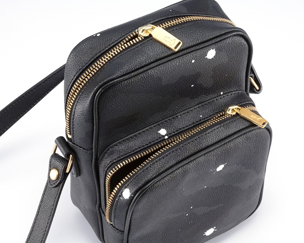 GENTIL BANDIT クロスボディバッグ ブラックカモ|GENTIL BANDIT 公式