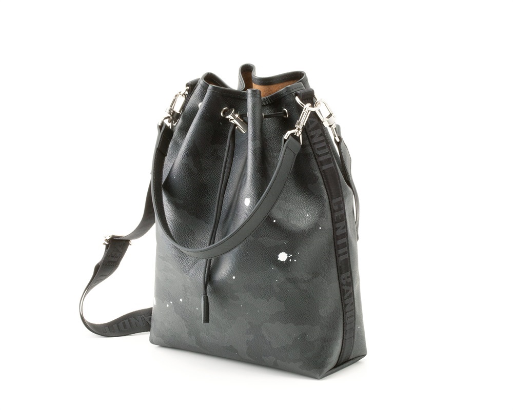 GENTIL BANDIT 2WAY巾着バッグ MM ブラックカモ|GENTIL BANDIT 公式