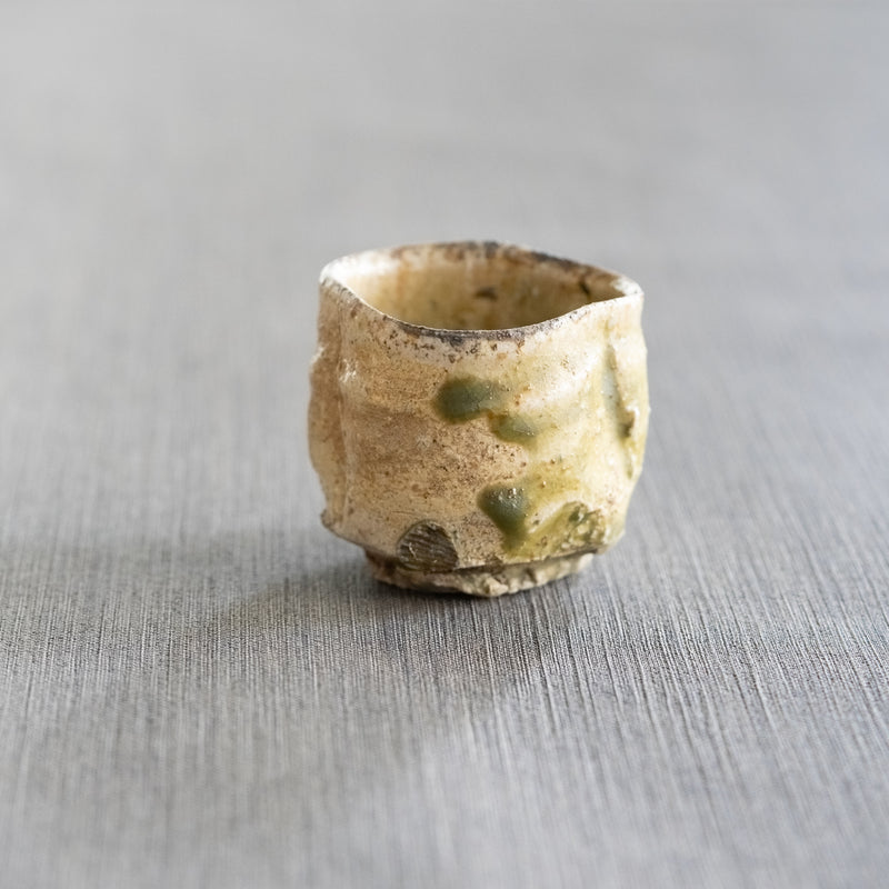 谷本貴 / 伊賀ぐい呑（一点物） – HULS GALLERY TOKYO | 現代工芸