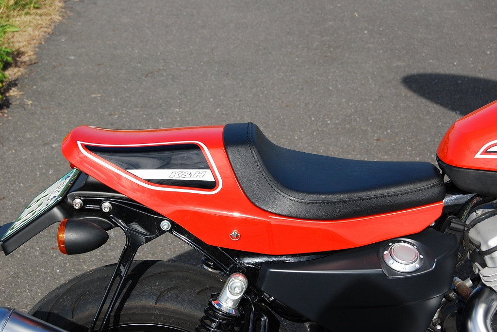 トラッカーシート XR1200｜K＆H